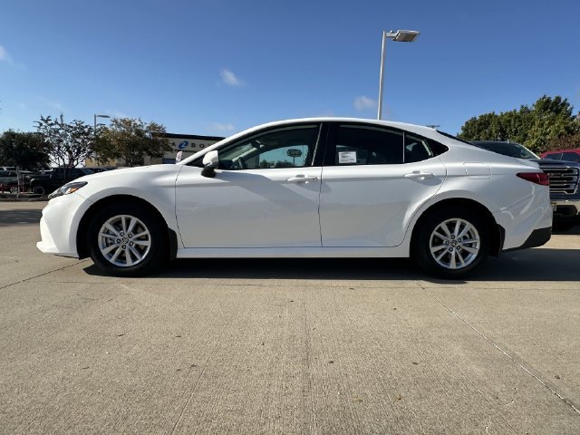 New 2026 Ice Cap Toyota  LE image 2