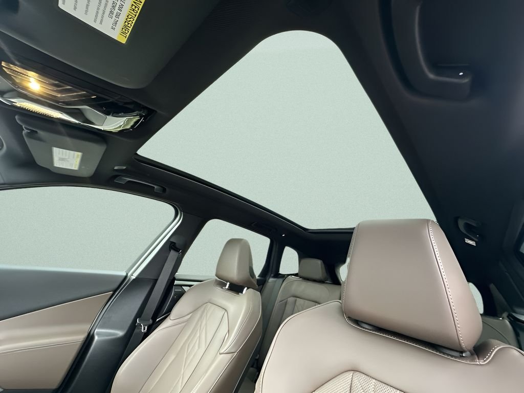 New 2026 Alpine White BMW 30 xDrive image 26