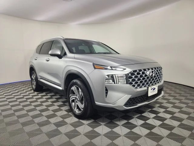 Used 2023 Silver Hyundai SEL image 7