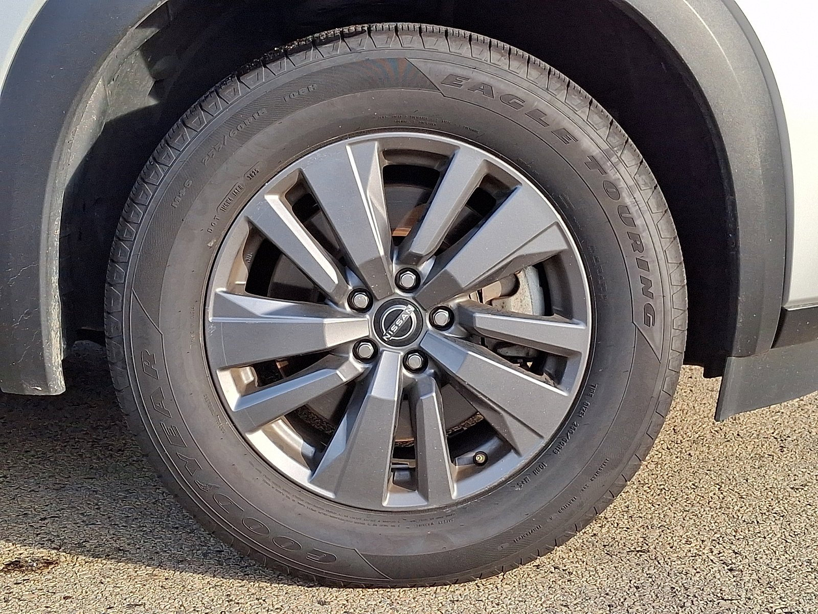 Used 2025 Brilliant Silver Metallic Nissan SV image 7