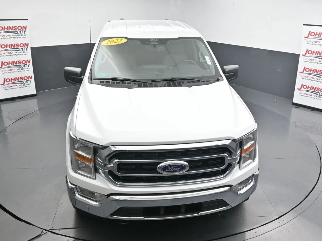 Used 2022 White Ford XLT image 25