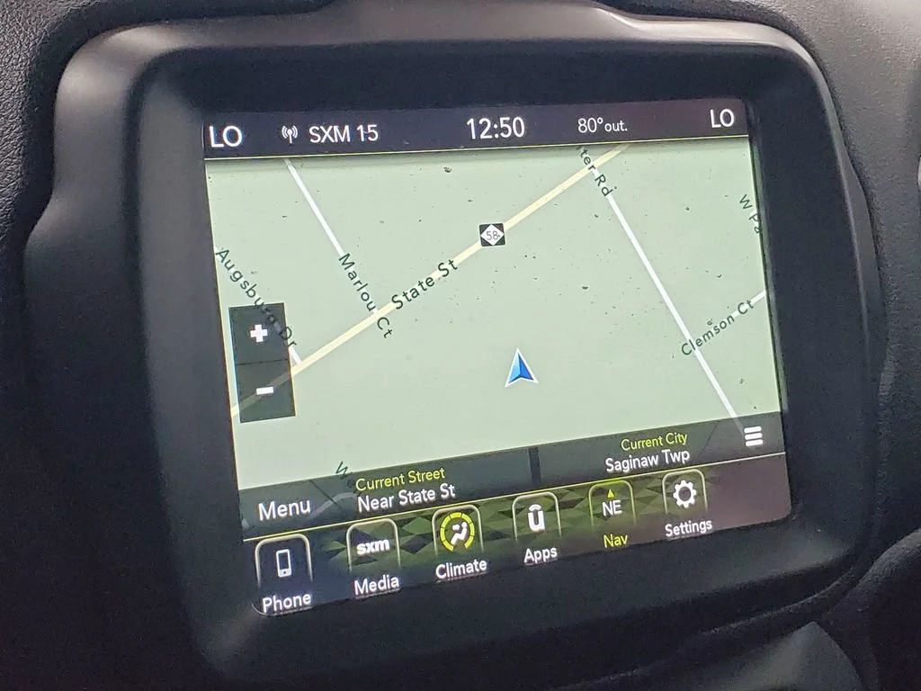 2023 Jeep Renegade Latitude - Photo 14