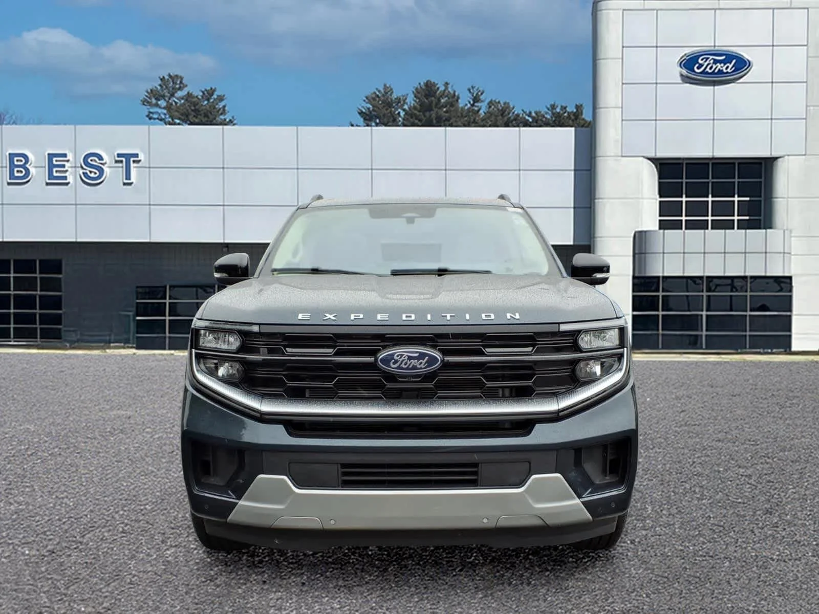 Used 2025 Stone Blue Metallic Ford Platinum image 10