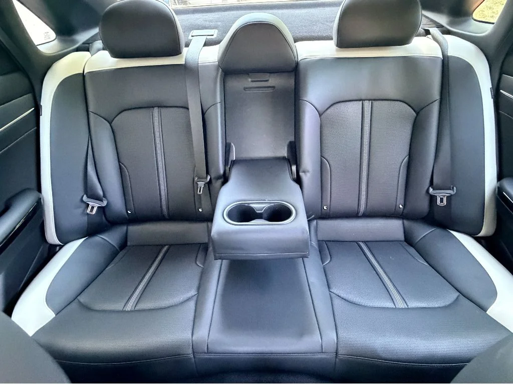 Used 2025 Runway Red Kia GT-Line image 25