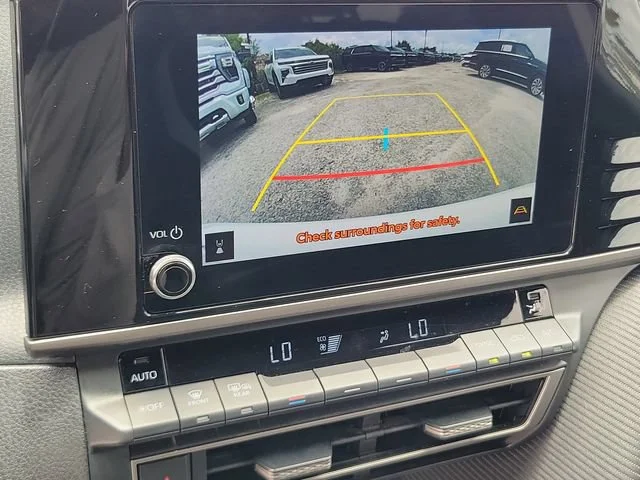 Used 2025 White Toyota LE image 23