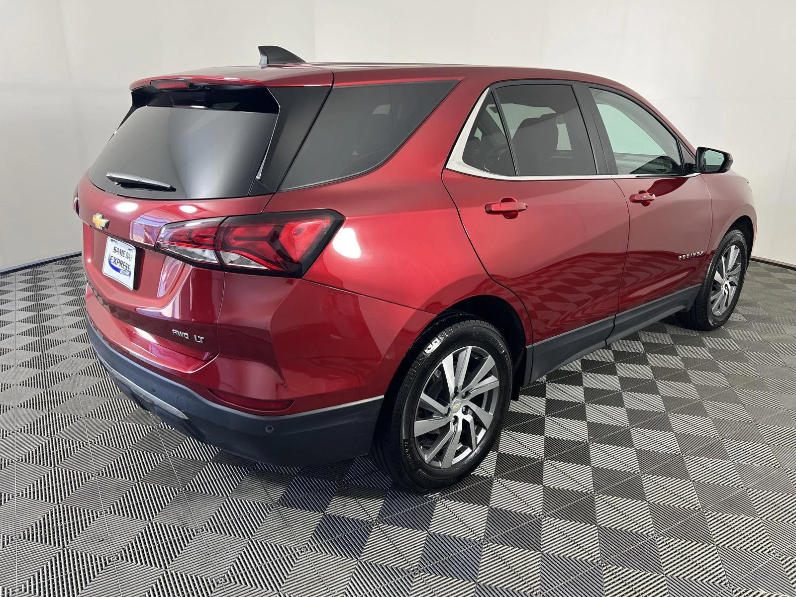 Used 2024 Radiant Red Tintcoat Chevrolet LT image 24
