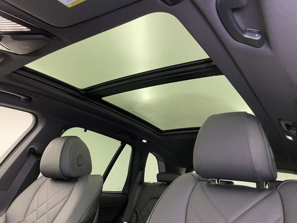 2026 BMW X5 50e - Photo 15