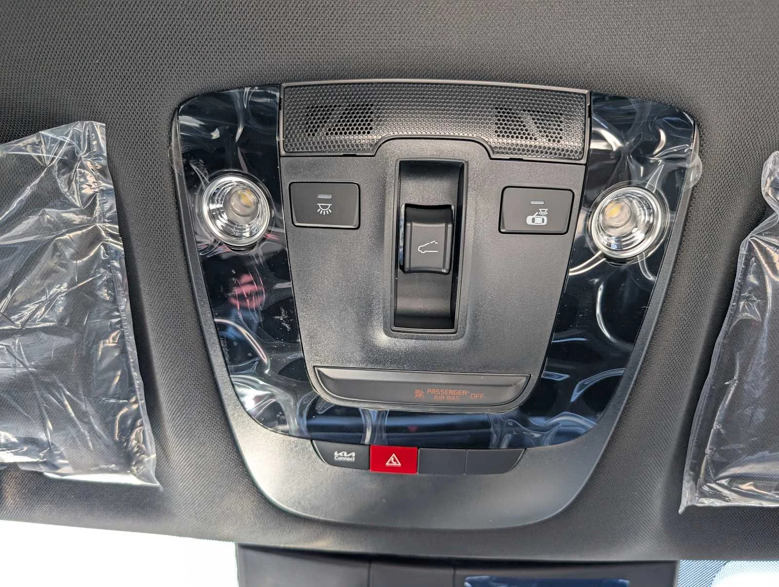 New 2026 Snow White Pearl Kia GT-Line image 28