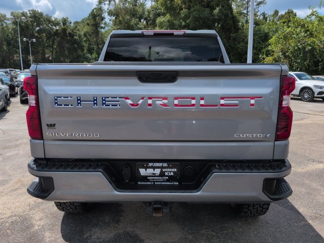 Used 2023 Gray Chevrolet Custom image 6