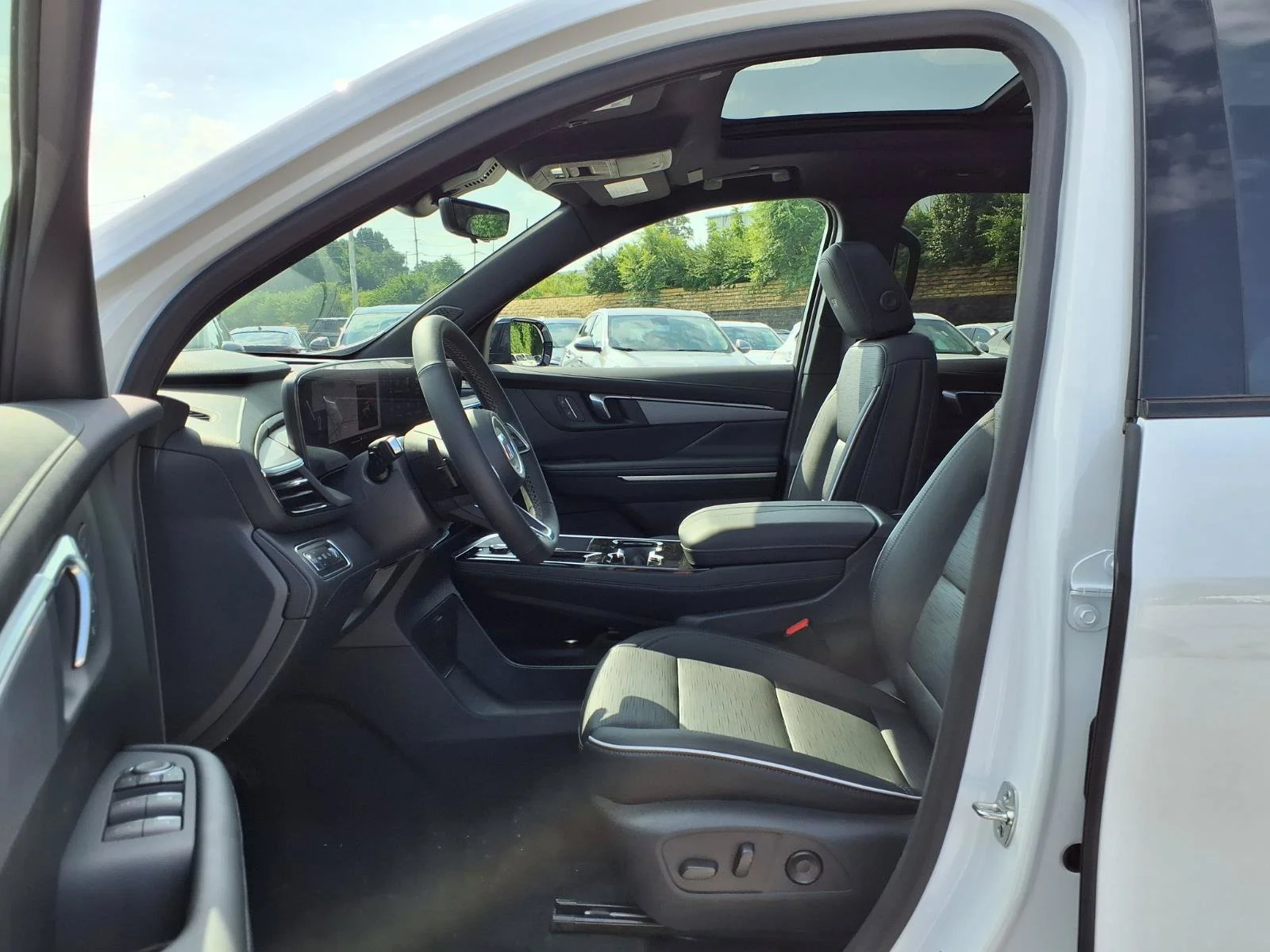 2026 Buick Enclave Sport Touring - Photo 17