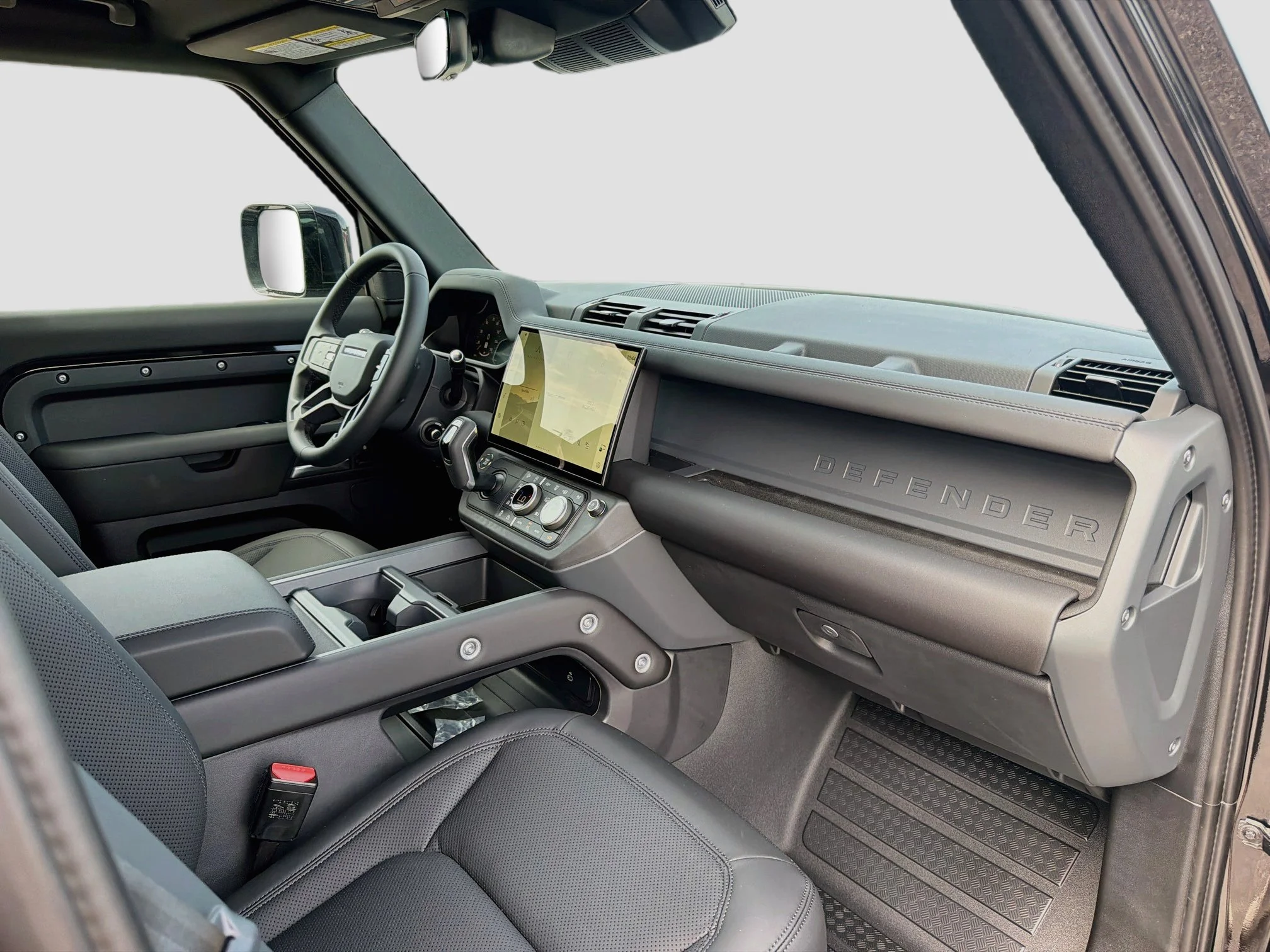 New 2026 Santorini Black Land Rover S image 14