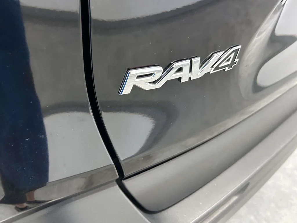 Used 2025 Black Toyota XLE image 10