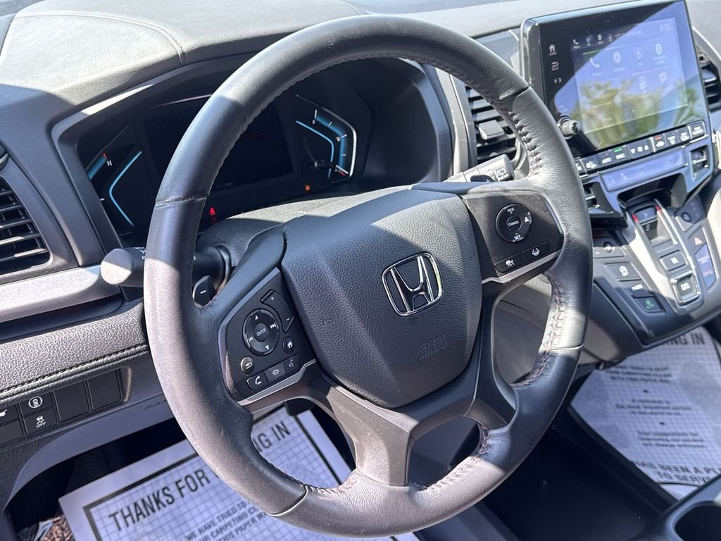 Used 2024  Honda Sport image 11