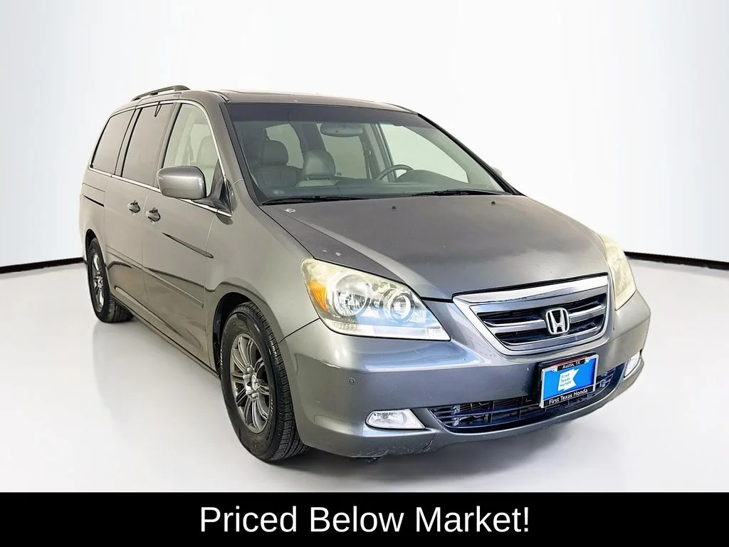 Used 2007 Nimbus Gray Metallic Honda Touring image 1