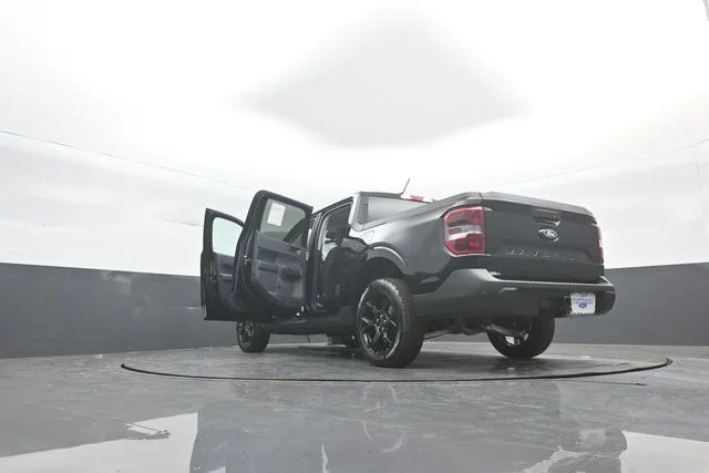 New 2026 Shadow Black Ford XLT image 39