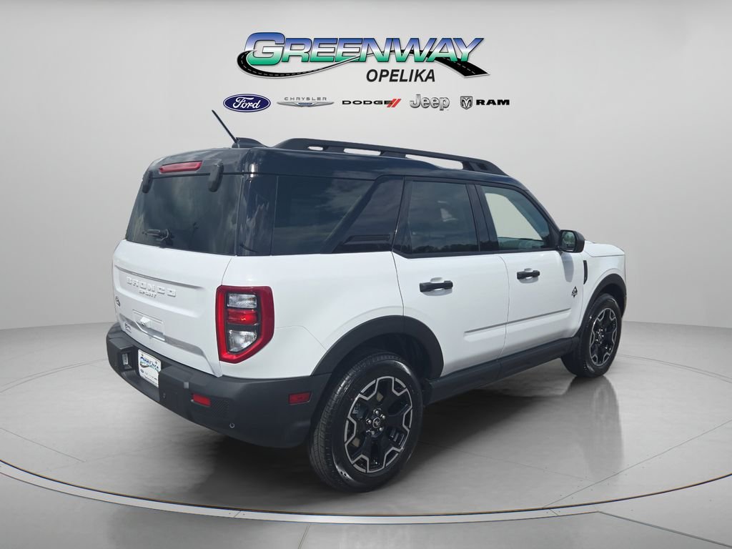 New 2026 White Ford Outer Banks image 3
