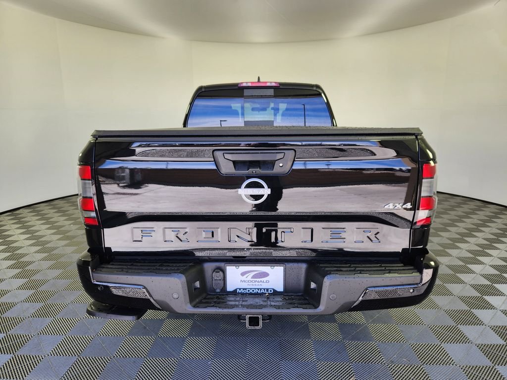 New 2026 Super Black Nissan Crew Cab SV Long Bed image 4