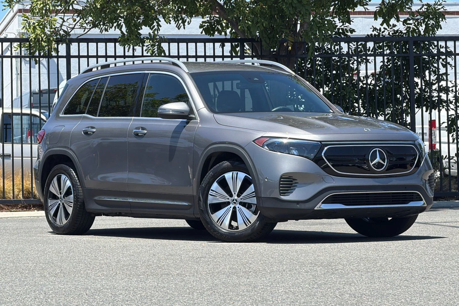 Certified 2023 Mercedes-Benz EQB Base with VIN W1N9M0KBXPN063817 for sale in Signal Hill, CA