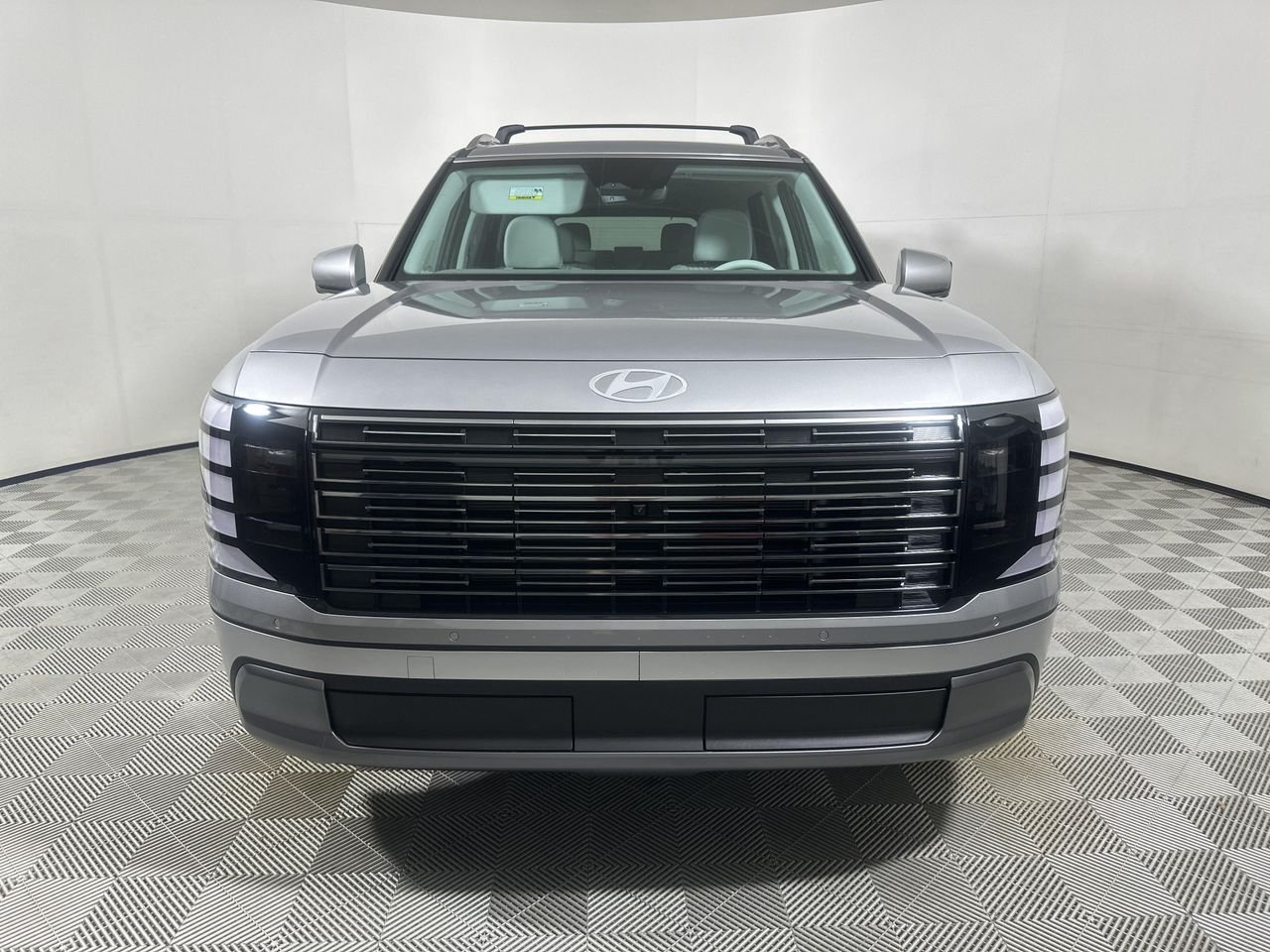 New 2027 Shimmering Silver Hyundai SEL Premium 7P image 2
