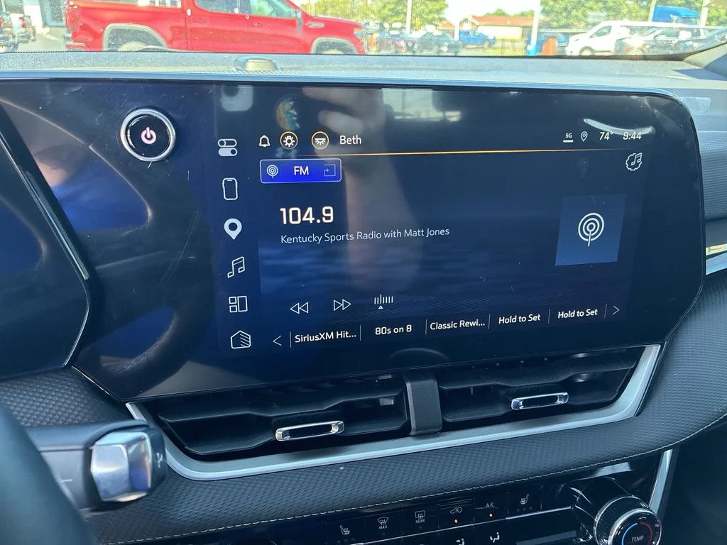Used 2025 Green Chevrolet LT image 15