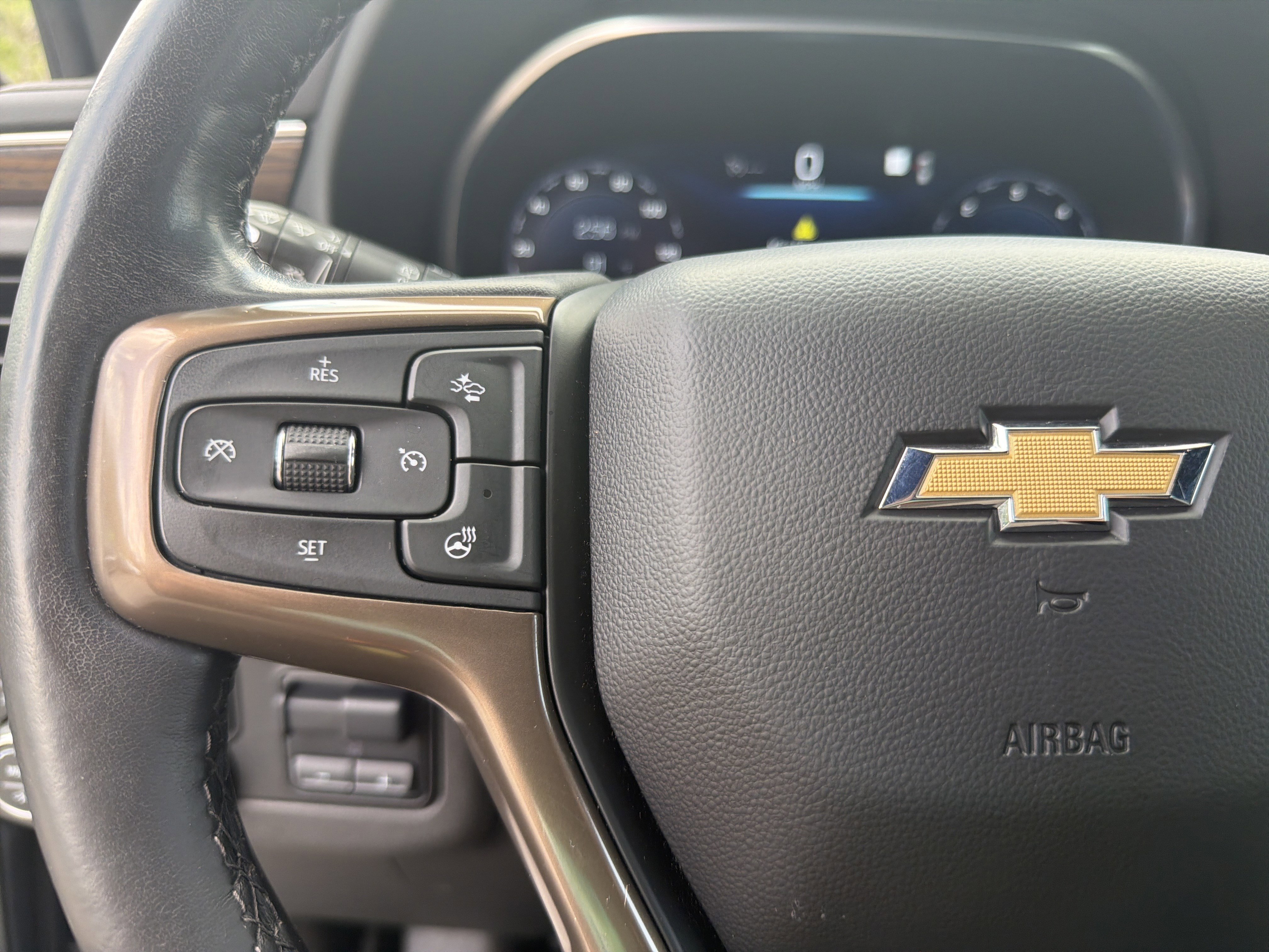 Used 2022 Satin Steel Metallic Chevrolet High Country image 10