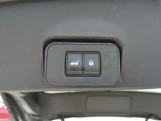Used 2023 White Nissan SV image 21