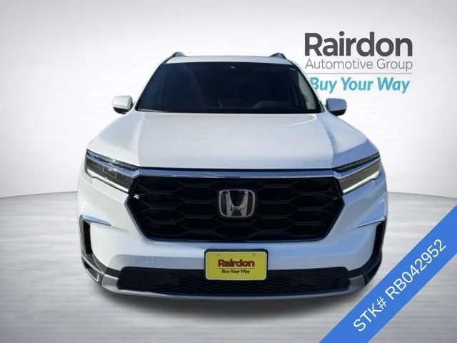 Used 2024 Platinum White Pearl Honda Touring image 2