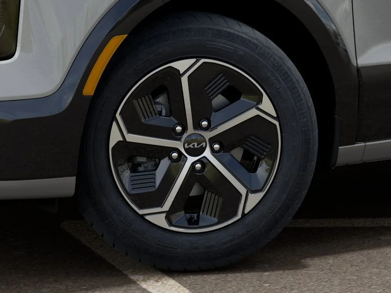 New 2027 Ivory Silver Kia SX image 9