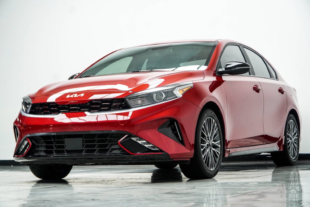 Used 2024 Red Kia GT-Line image 11