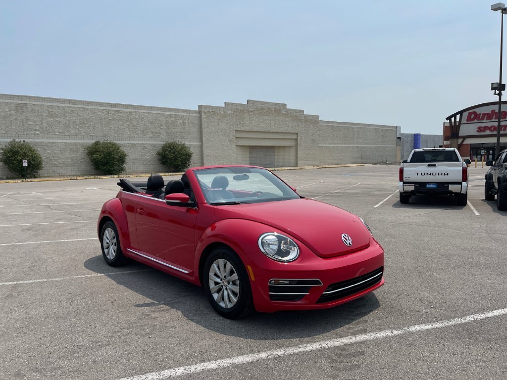 Used 2019 Red Volkswagen 2.0T S image 18