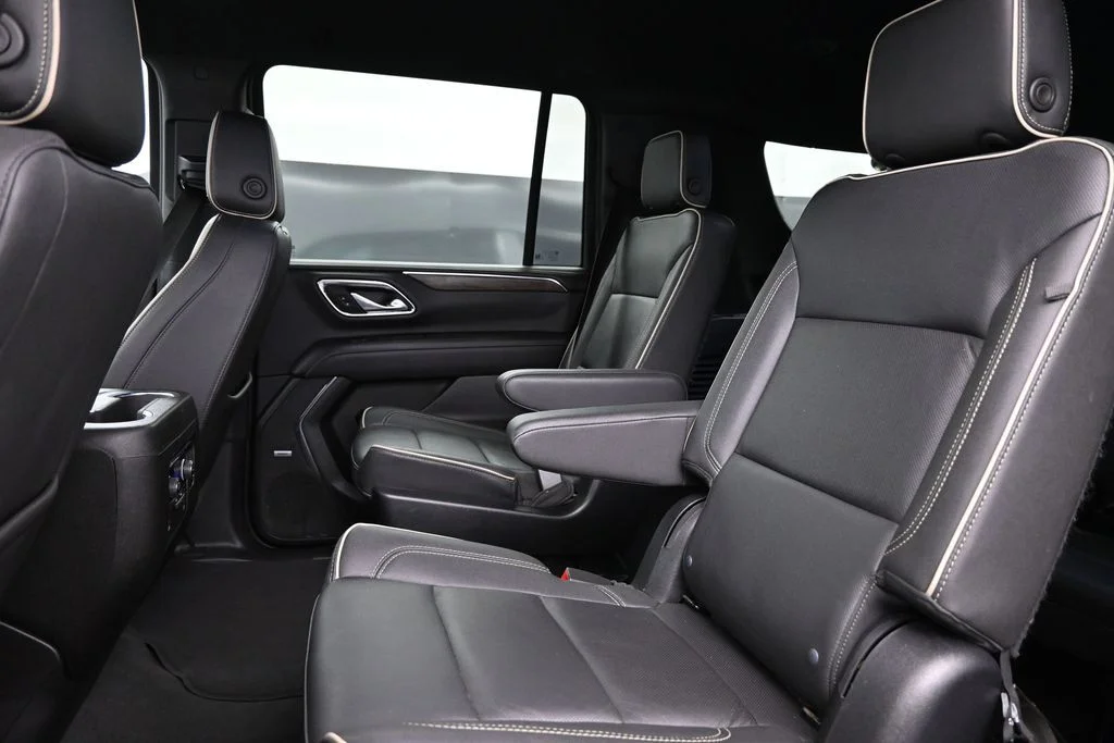 Used 2023 White Chevrolet Premier image 22