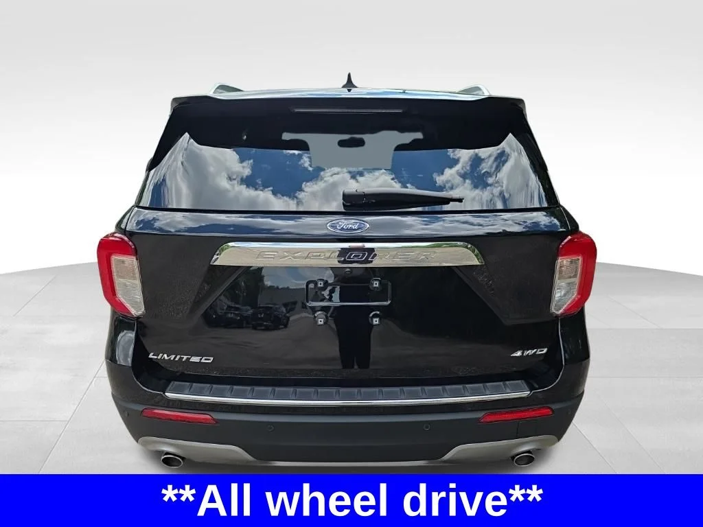 Certified Used 2024 Black Metallic Ford Limited image 8