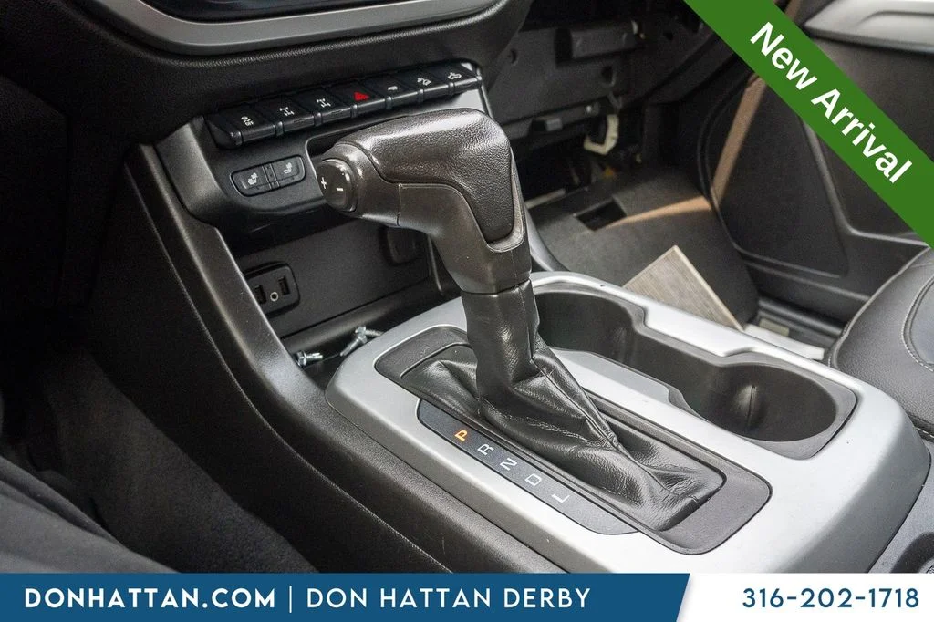 Used 2019 Black Chevrolet ZR2 image 9