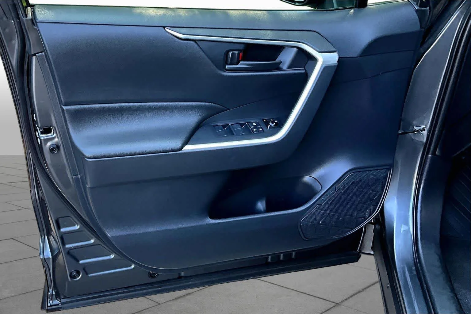 Certified Used 2019 Magnetic Gray Metallic Toyota LE image 20