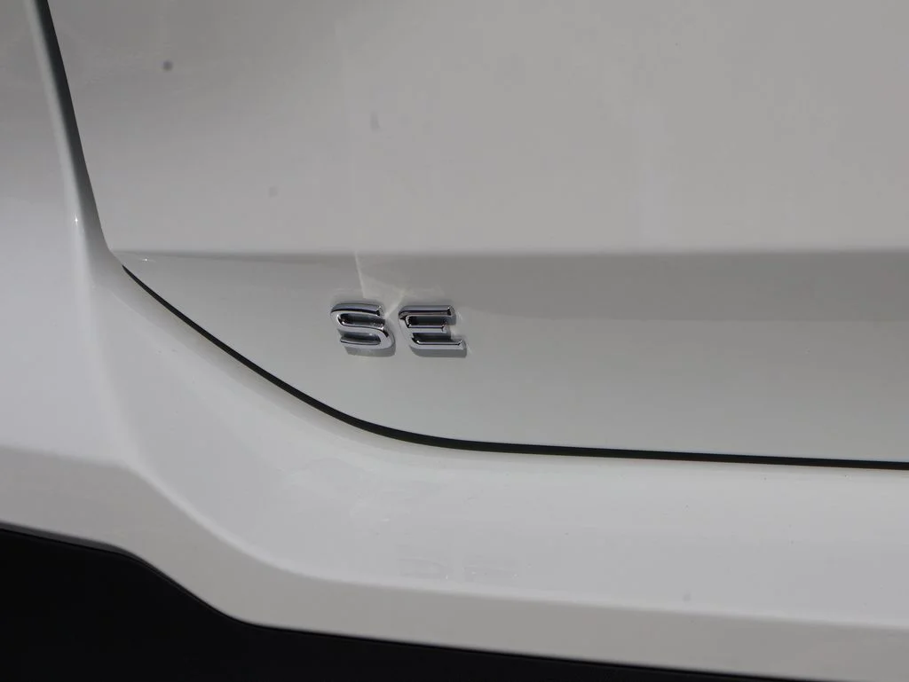 New 2026 White Volkswagen 2.0T SE image 34