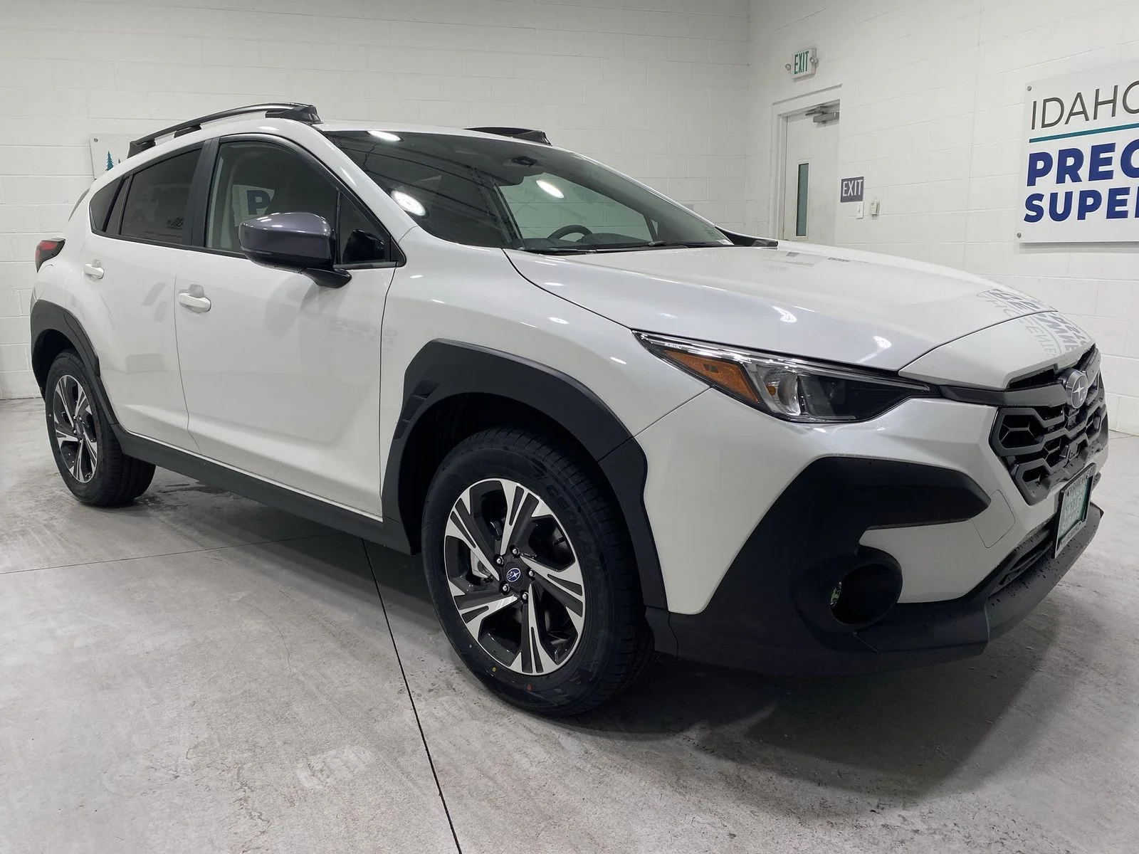 New 2026 CRYSTAL WHITE PEARL Subaru Premium image 2