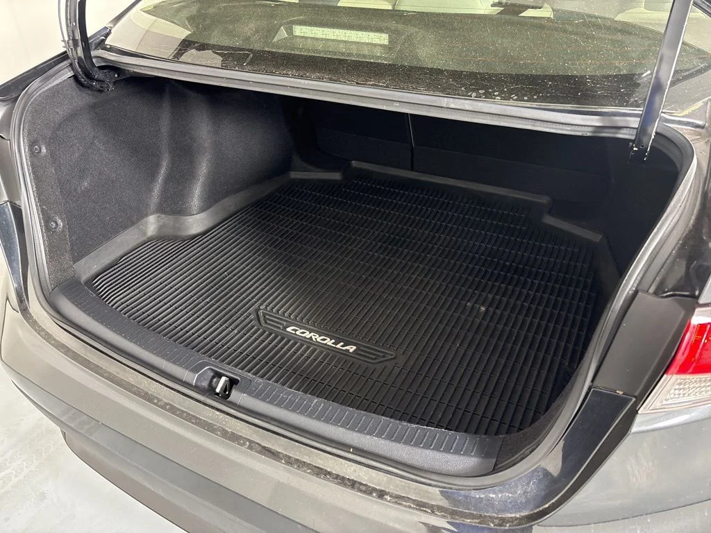 Used 2020 Black Toyota LE image 23