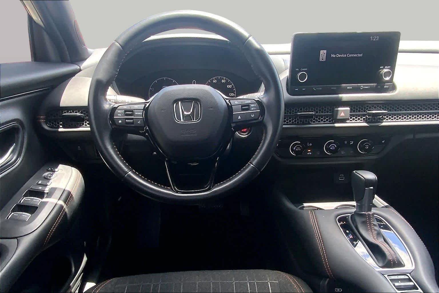 Used 2025 Platinum White Pearl Honda Sport image 6