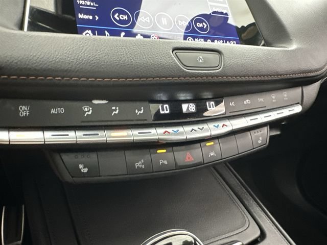 2022 Cadillac XT4 Sport - Photo 25