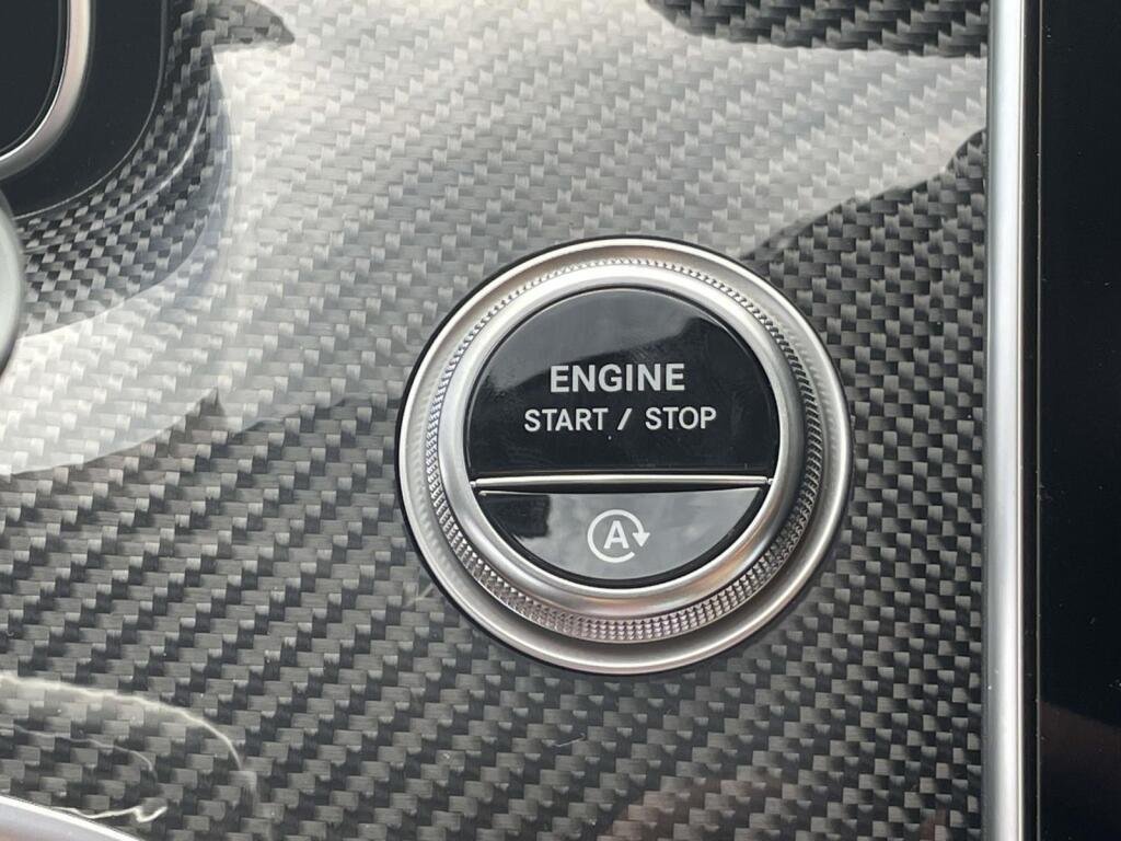 New 2027 MANUFAKTUR Alpine Grey Metallic Mercedes-Benz AMG® CLE 53 image 36