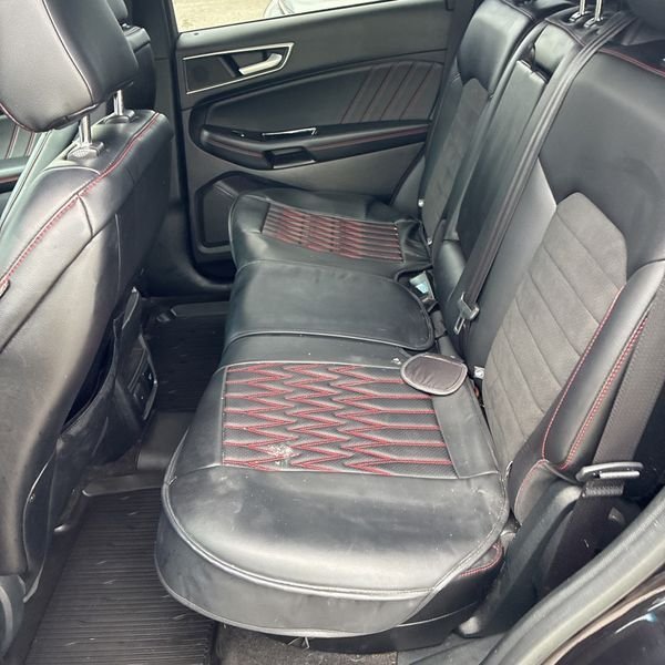 Used 2020 Black Ford ST Line image 6