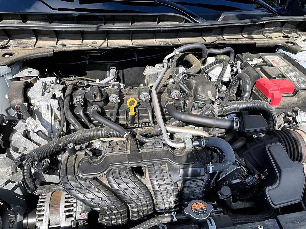 Used 2024 Silver Nissan 2.5 SR image 28