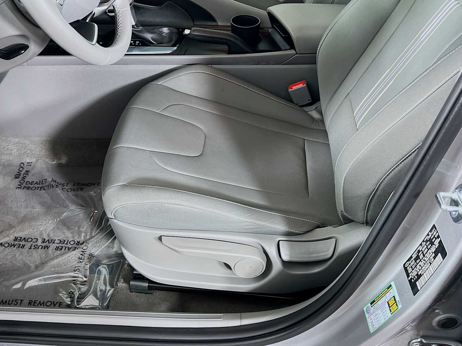 Certified Used 2026 Fluid Metal Hyundai SEL Sport image 20