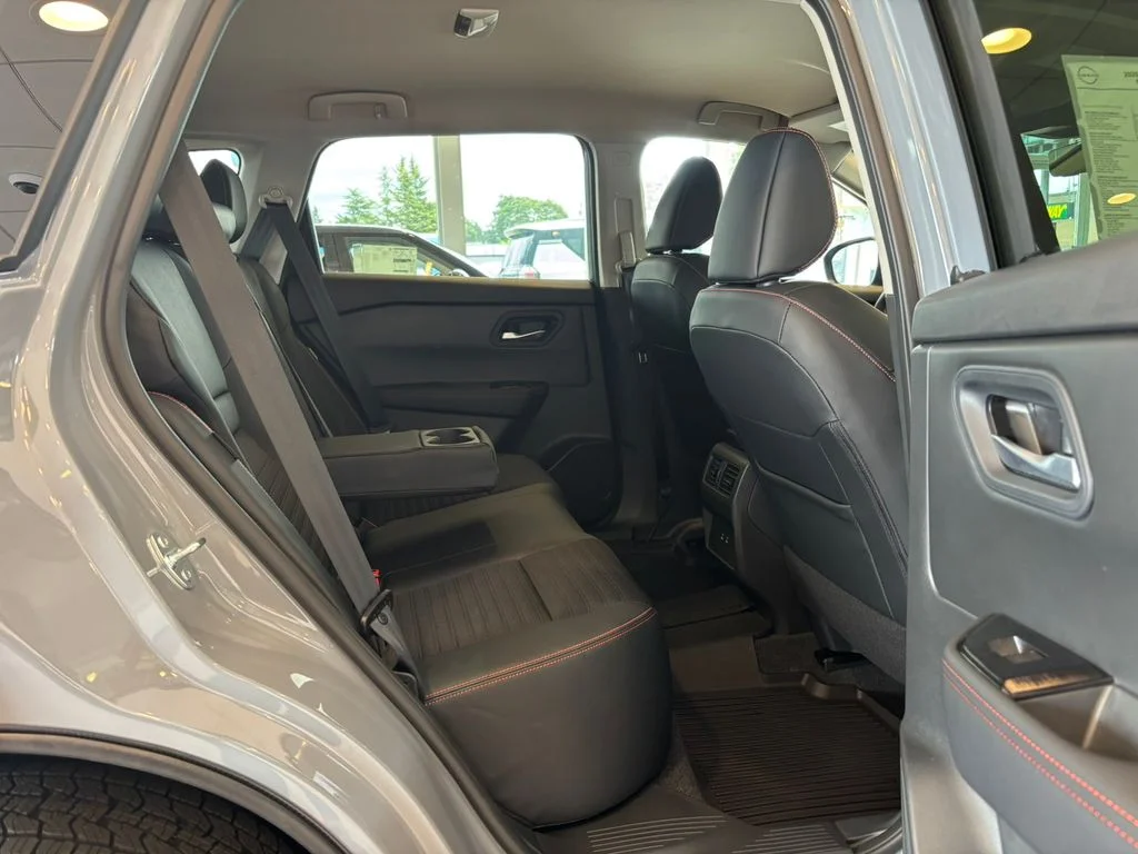 New 2026 Boulder Gray Pearl Nissan Rock Creek image 26