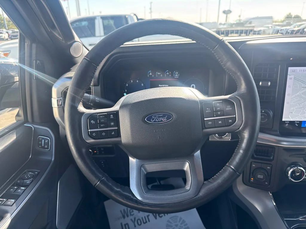 Certified Used 2024 Avalanche Ford Lariat image 36