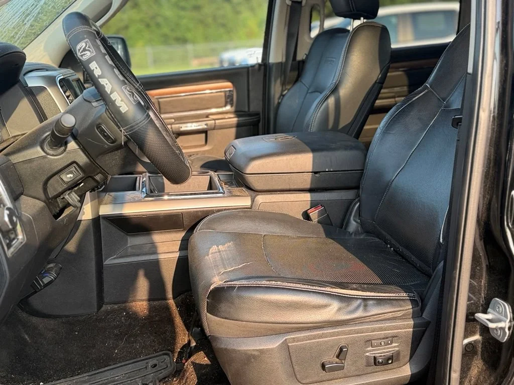 Used 2013 Black Ram Laramie image 21