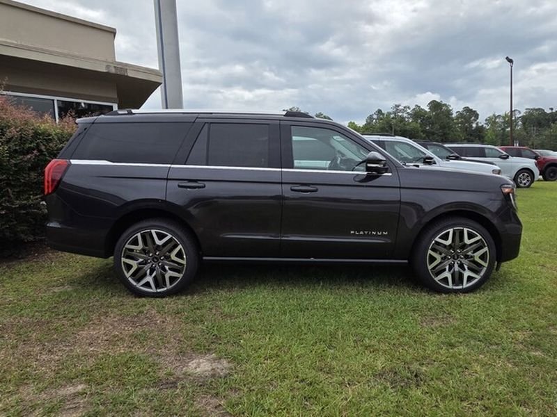 New 2026 Dark Matter Gray Metallic Ford Platinum image 10