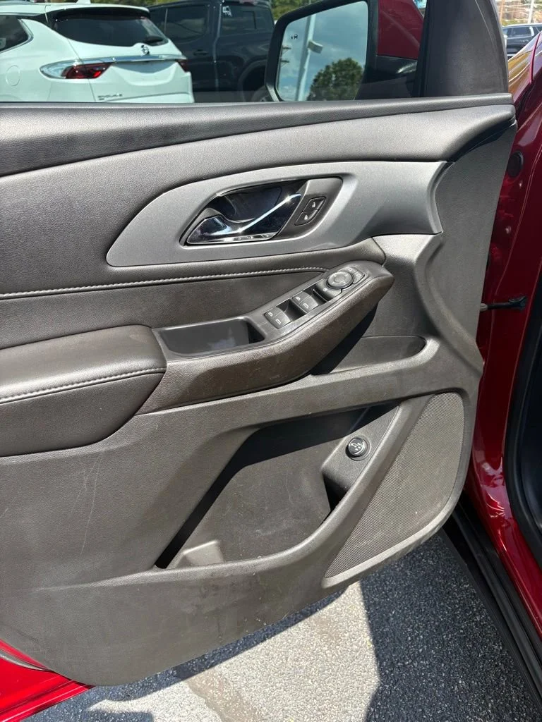 Used 2022 Cherry Red Tintcoat Chevrolet LT Cloth image 10