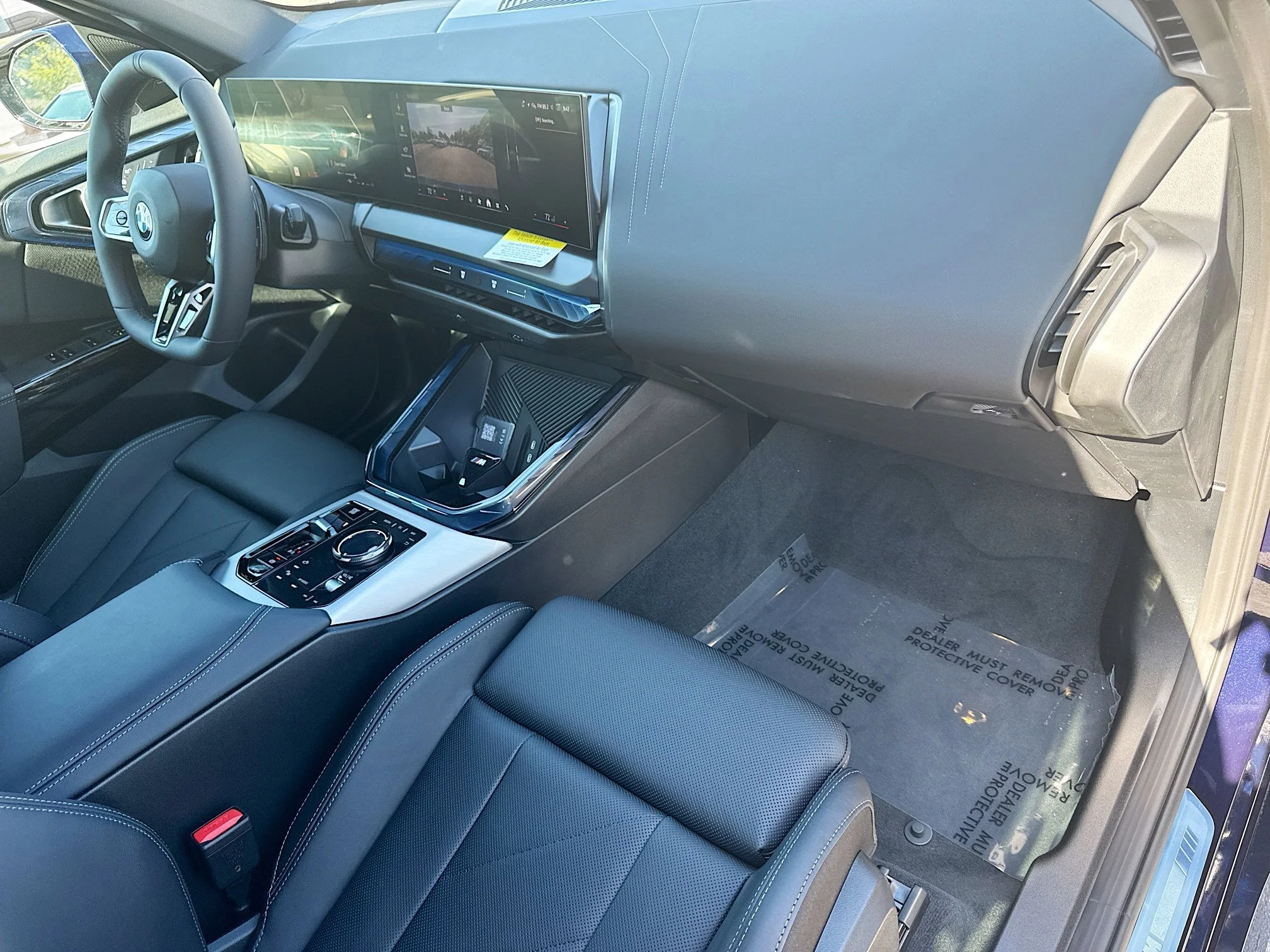 New 2026 Tanzanite Blue II Metallic BMW 30 xDrive image 14