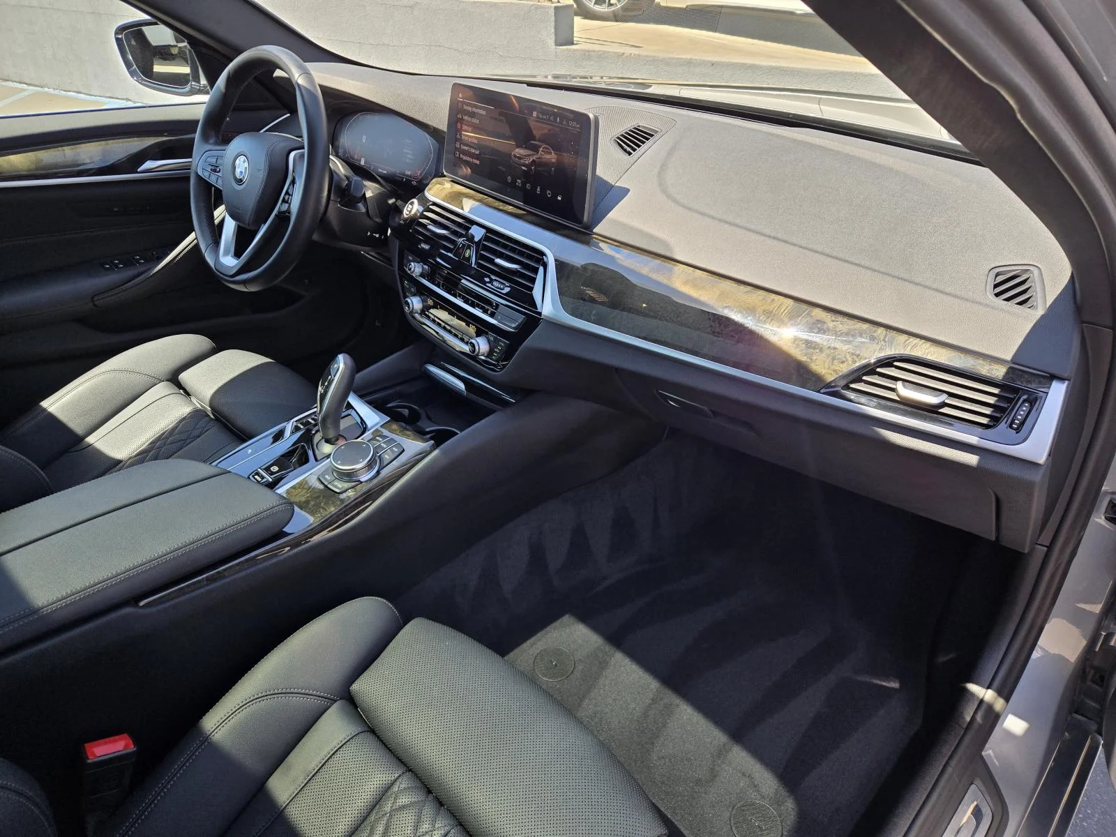 Used 2023 Skyscraper Gray Metallic BMW 530i Sedan image 30